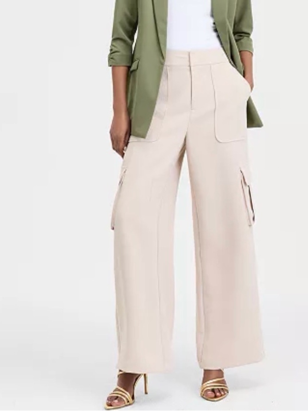 INC International Concepts Wide-Leg Cargo Pants in Light Beige